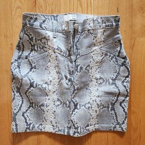 NWOT Wilfred Free Snake Print Kelsey Mini Skirt Size 0